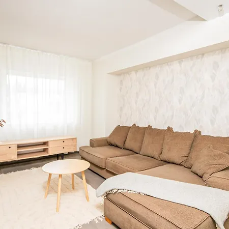 Laine 6 Apartmán